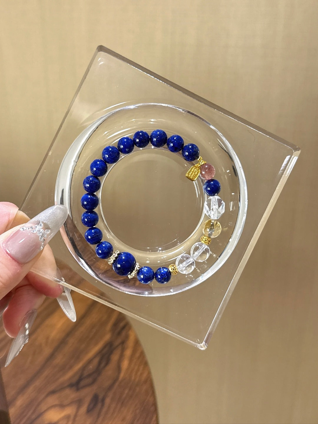 ▫️▪️ Lapis lazuli white crystal strawberry crystal bracelet